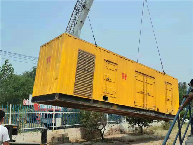 泗水300KW柴油发电机组油耗是多少?